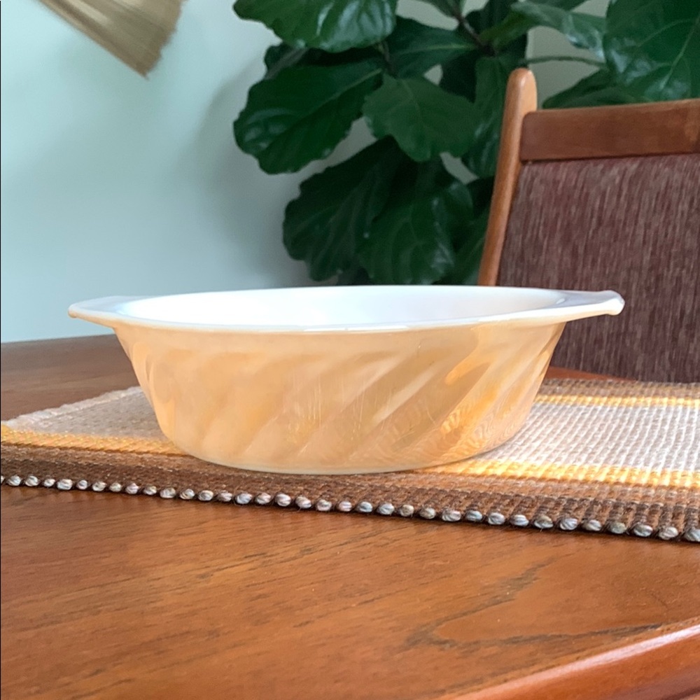 Vintage Fire King Anchor Hocking Peach Lustre Casserole/ Pie dish